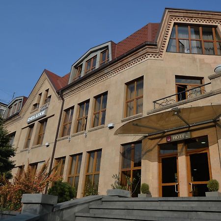 Yerevan Deluxe Hotel Esterno foto