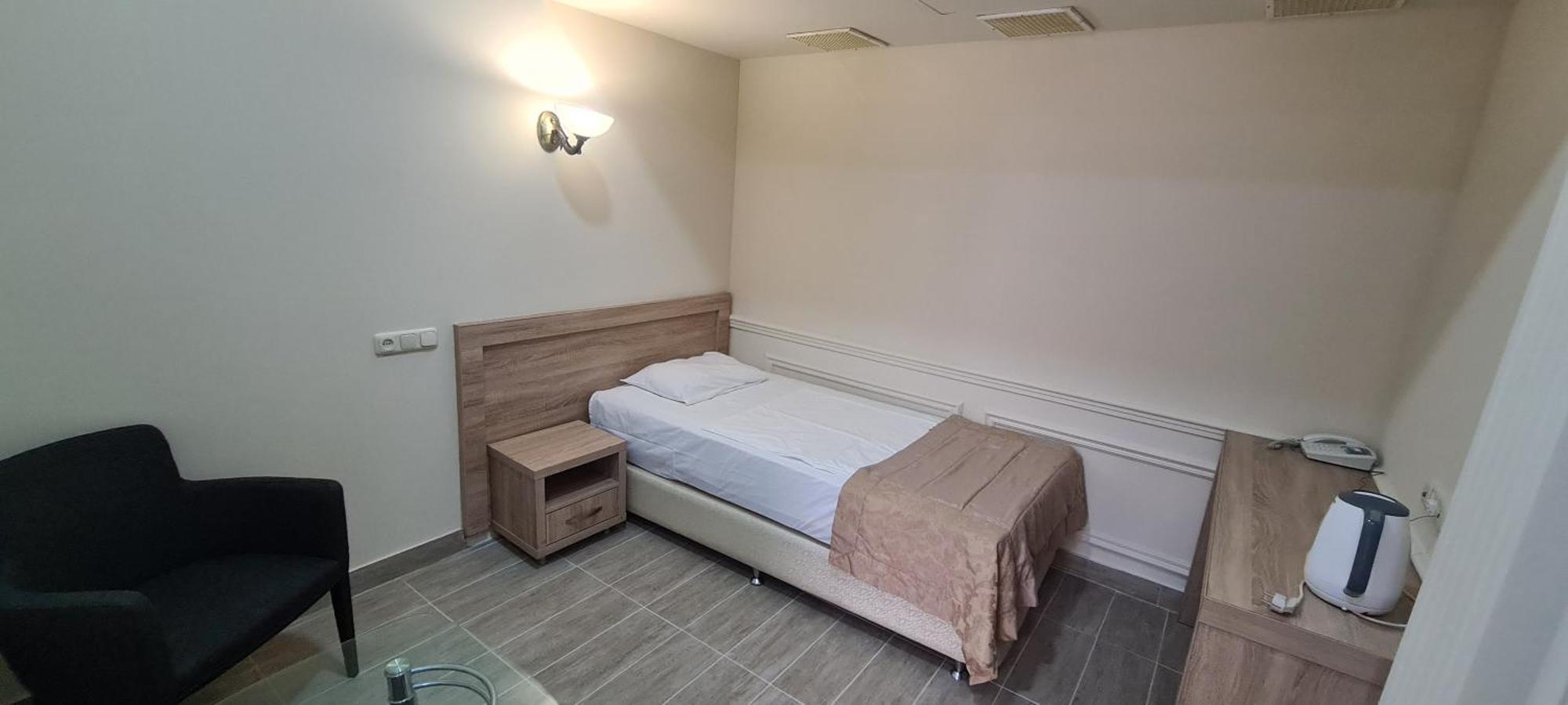 Yerevan Deluxe Hotel Esterno foto